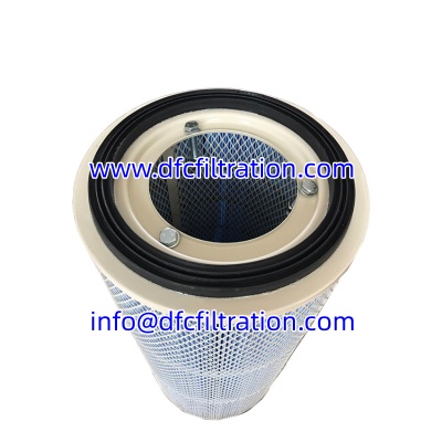 Screw mounted dust collector filter cartridge